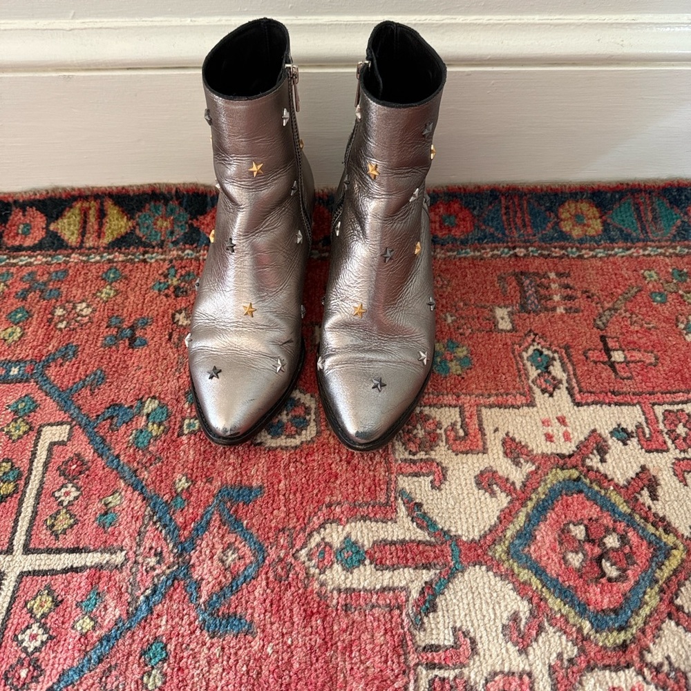 Silver Star-Embellished Ankle Boots